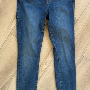 Good American Good Legs Skinny Med Blue Jeans Sz 2/26.